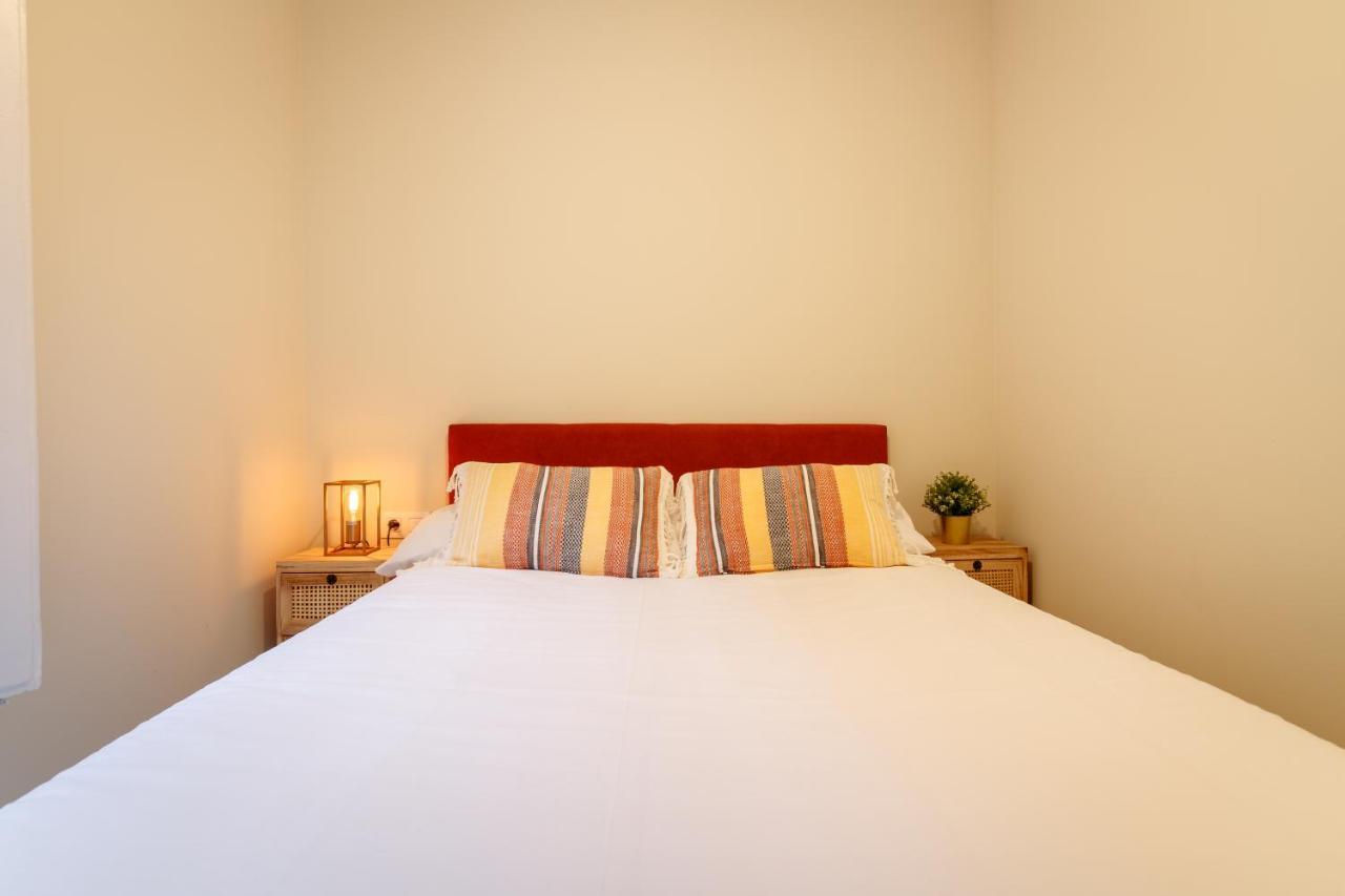 Paseo Del Arenal En El Casco Viejo Apartment Билбао Екстериор снимка