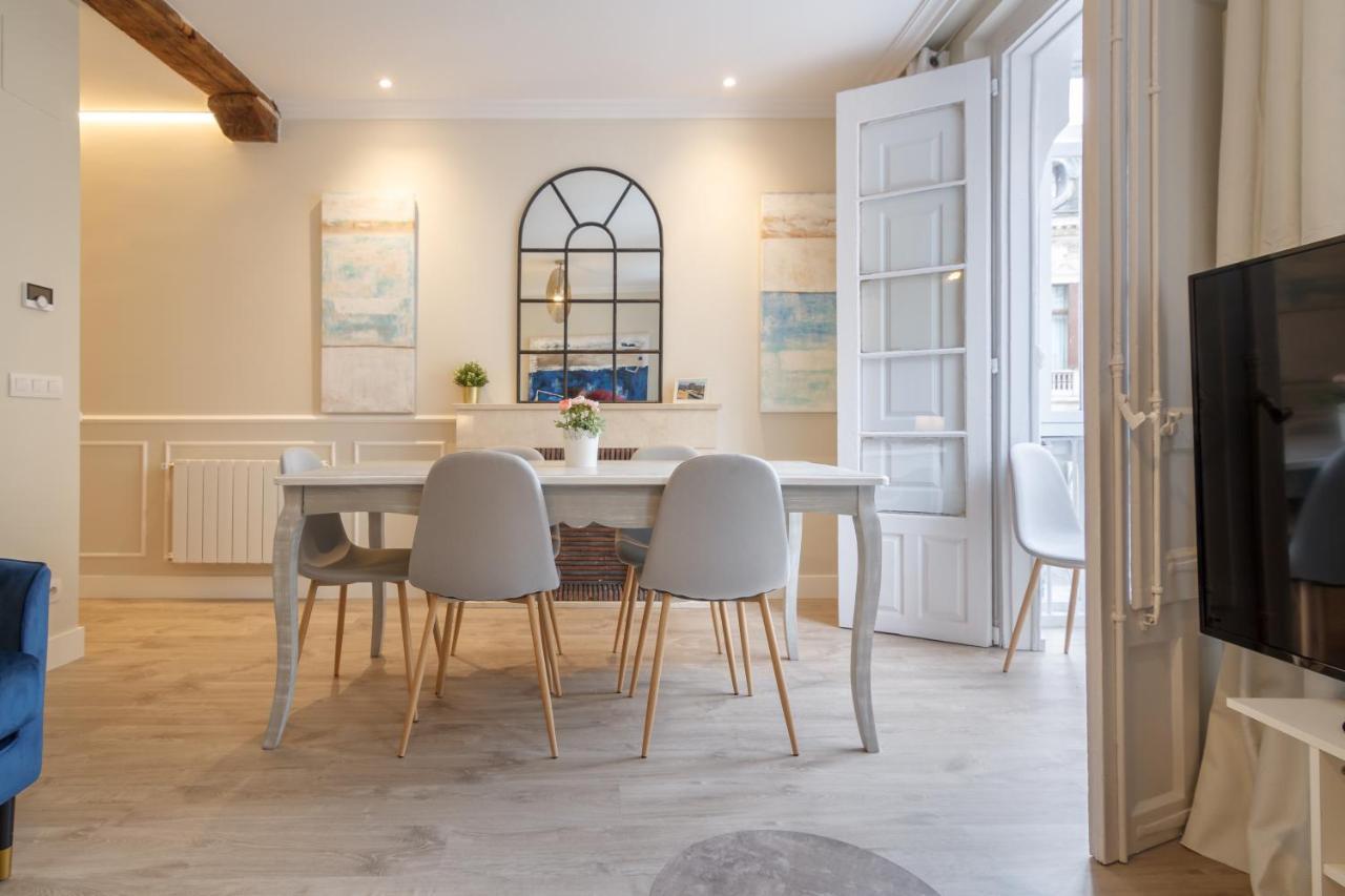 Paseo Del Arenal En El Casco Viejo Apartment Билбао Екстериор снимка