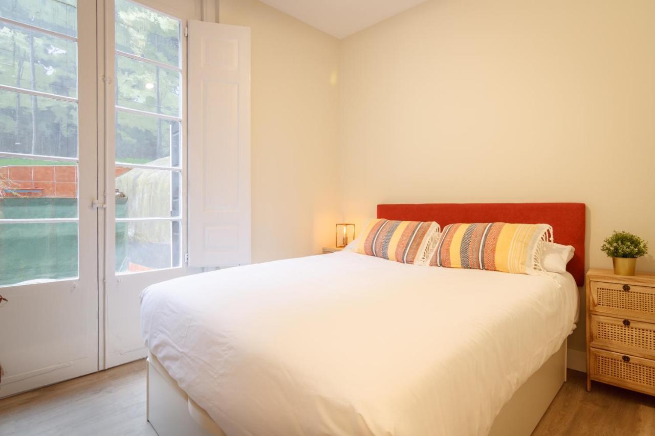 Paseo Del Arenal En El Casco Viejo Apartment Билбао Екстериор снимка