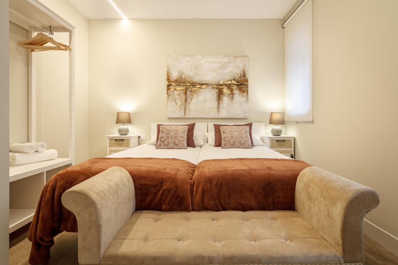 Paseo Del Arenal En El Casco Viejo Apartment Билбао Екстериор снимка